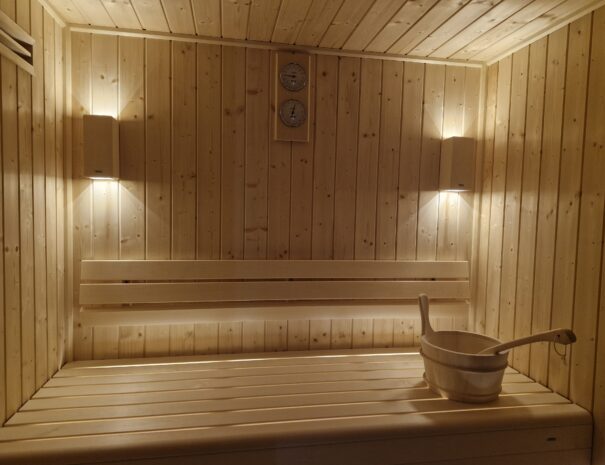 Soirée en couple sauna