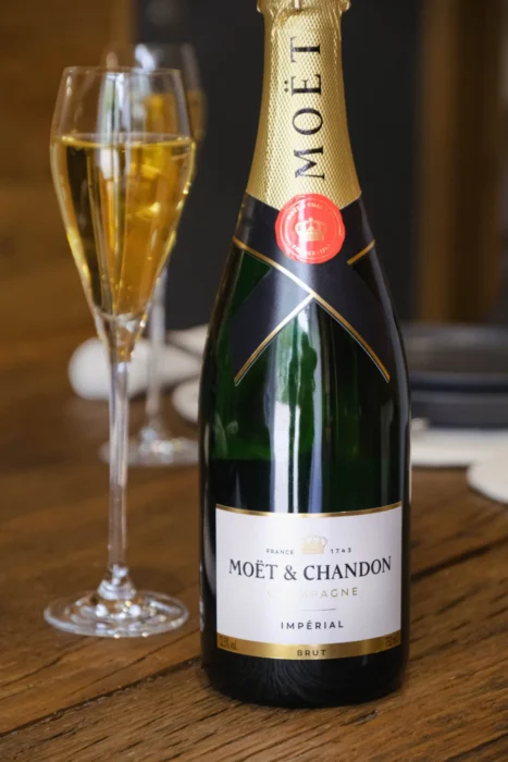 Bouteille de champagne Moet & Chandon